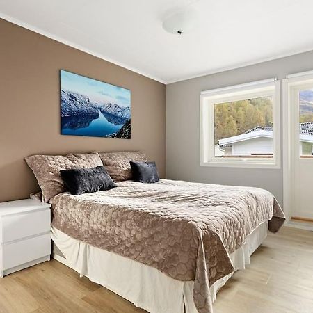 Fint Hus I Flam Villa Aurland Exterior photo